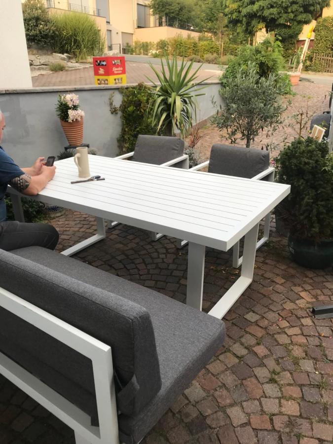 Ue Villa 4 Zimmer Hirschaid Luaran gambar